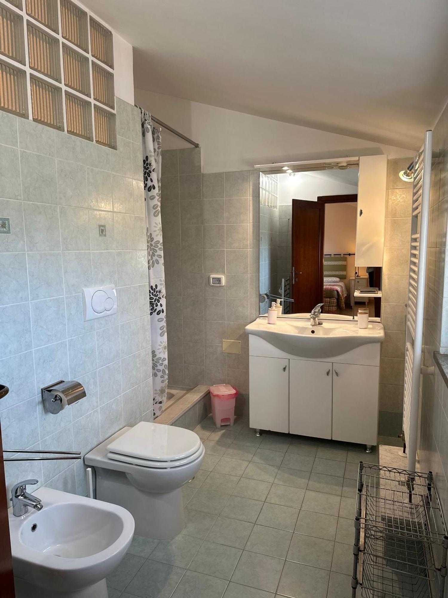 דירות A Viterbo Terme "Casa Vacanze Al Melograno" מראה חיצוני תמונה